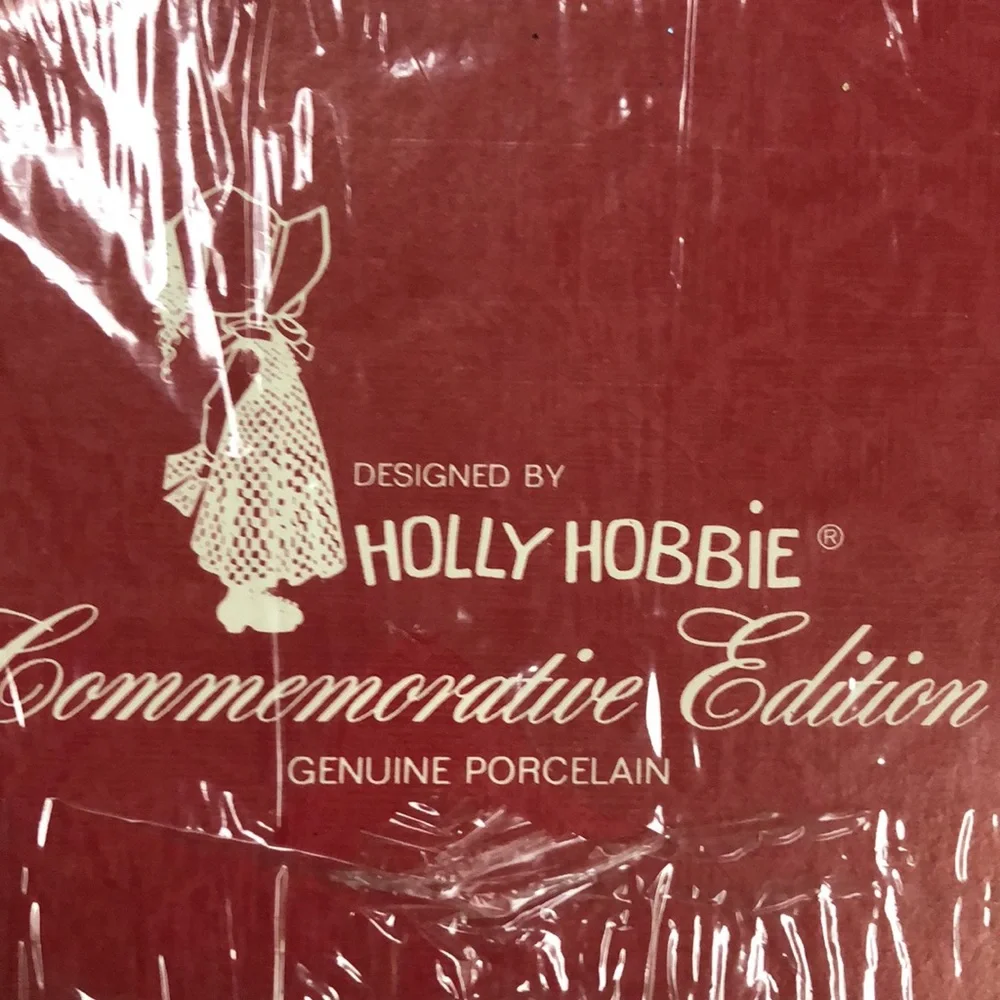 Vintage Holly Hobbie Commemorative Edition Collectible Christmas‎ Plate 1974 NWT